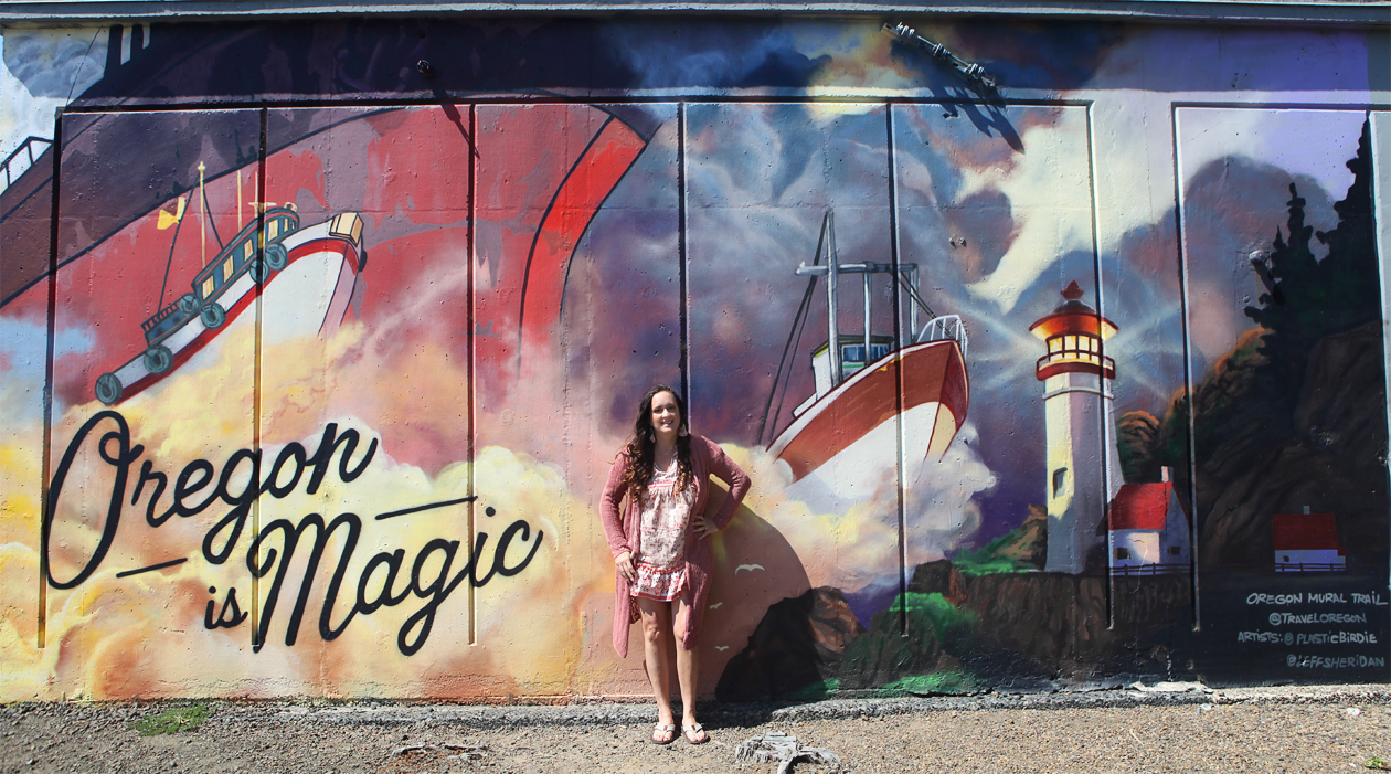 Oregon is Magic: Heceta Head lighthouse mural