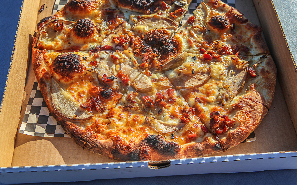 Orchard Pear Pizza at Grateful Vineyard