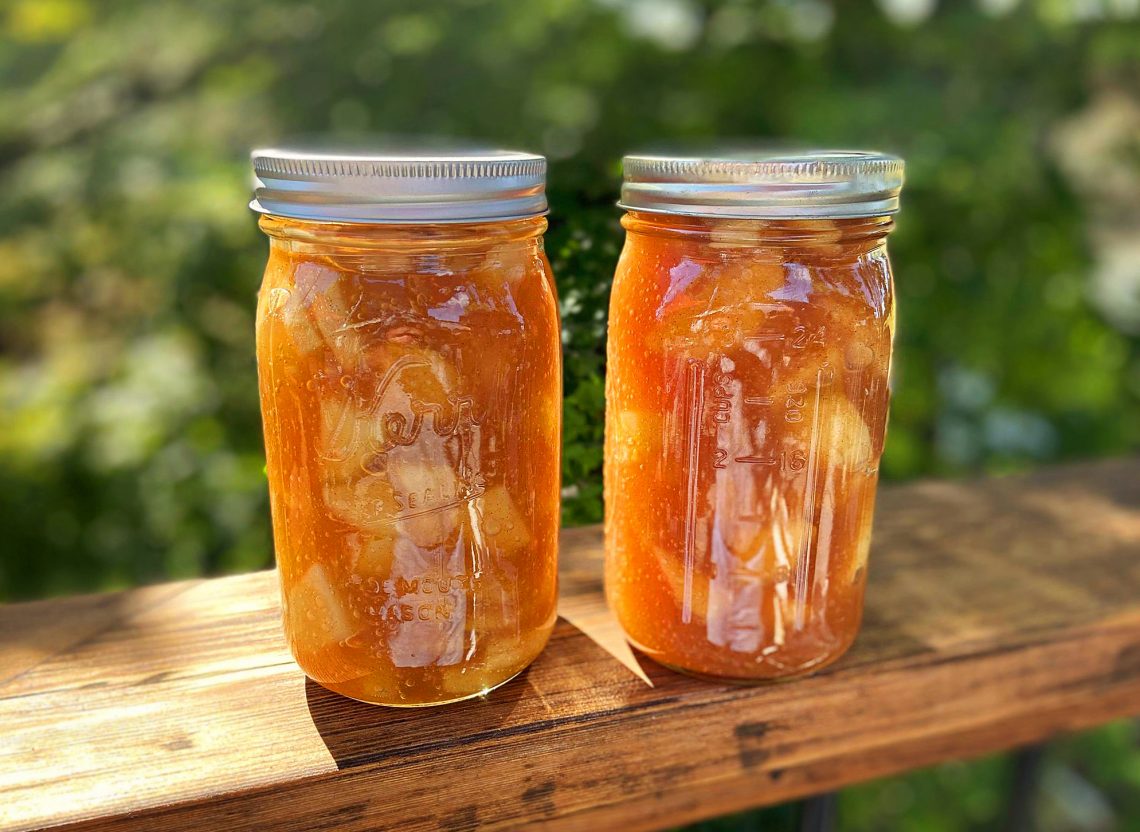 homemade apple pie filling